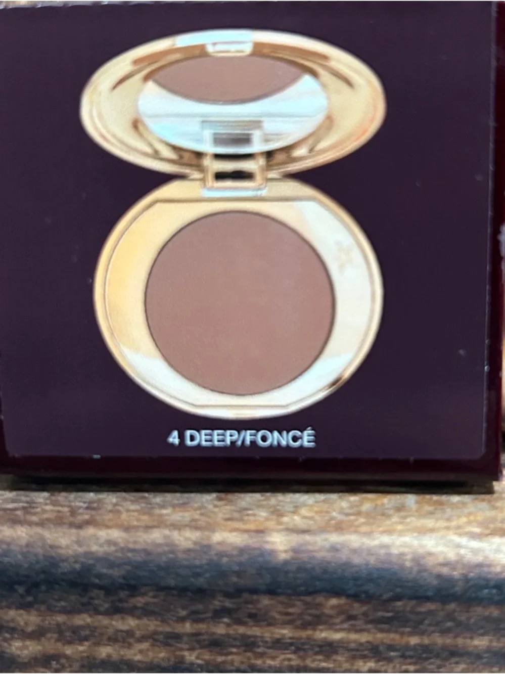 Charlotte Tilbury Airbrush Flawless Finish Powder — Cream